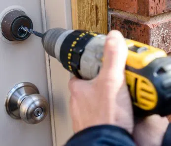 City Locksmith Services Santa Ana, CA 714-923-1169 - 15-Hour-Locksmith