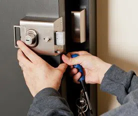 City Locksmith Services Santa Ana, CA 714-923-1169 - 17-Emergency-Locks-Locksmith